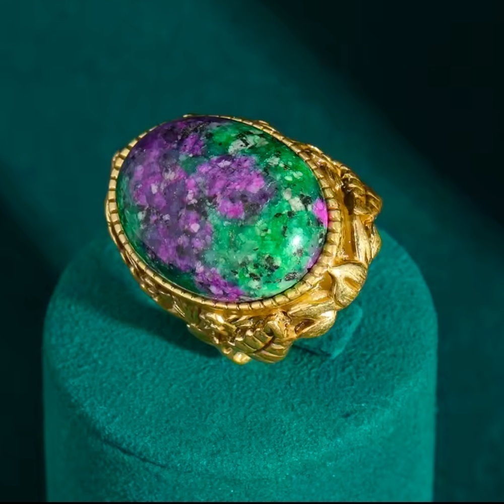 Timeless Royal Heritage Antique Brass Masterpiece Ring